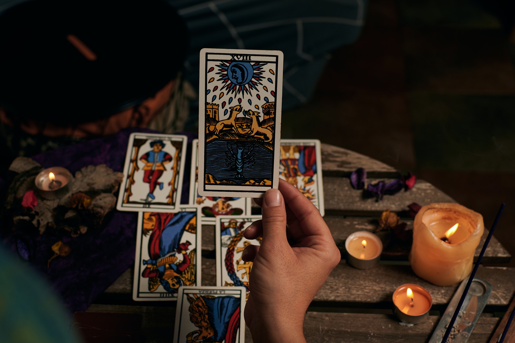 How to read Tarot cards - Tarot Daily